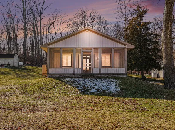 250 Beverly Dr, Coldwater, MI 49036