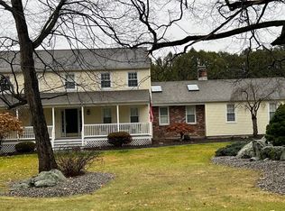 444 Country Club Rd, Cheshire, CT 06410