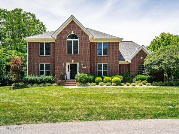 400 Birk Ln, Lyndon, KY 40222