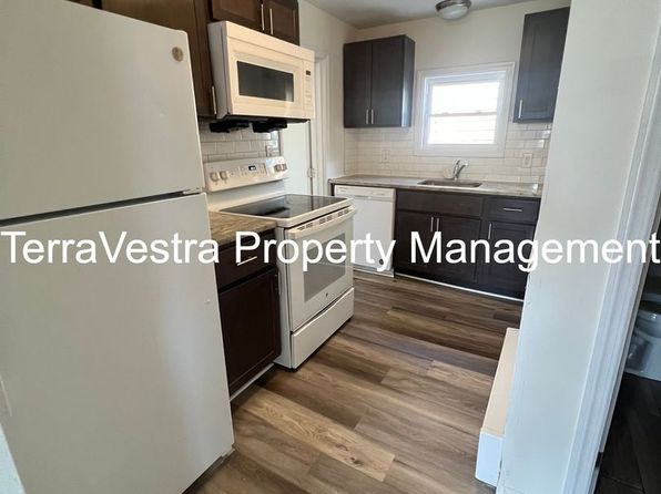 428 E Mulberry St #2