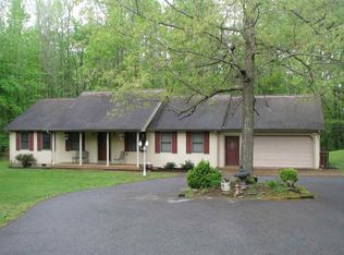 611 Red River Rd, Gilbertsville, KY 42044