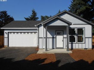 12647 SE Stephens St UNIT B, Portland, OR 97233