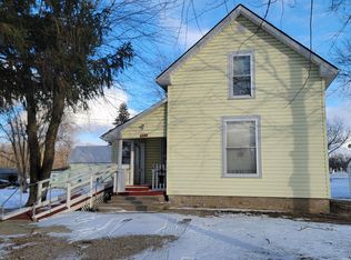 460 E Maple St, Pennville, IN 47369