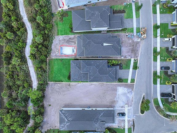 2nd image of 13482 Artisan Cir