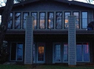 11562 Grand Point Dr, Jerome, MI 49249