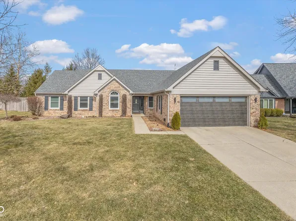 9046 Pinecreek Ct, Indianapolis, IN 46256