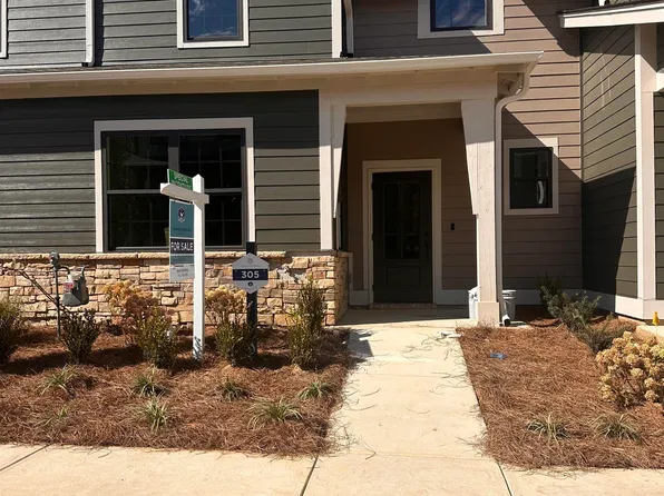 6640 Spring St, Trussville, AL 35173
