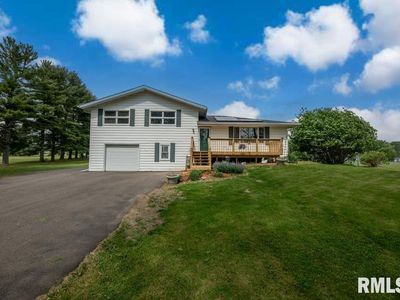 1239 Eiker Rd, Knoxville, IL, 61448