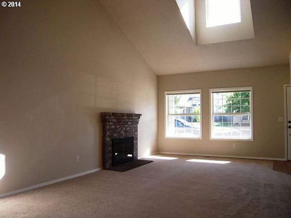 5th image of 15651 SW Wintergreen St