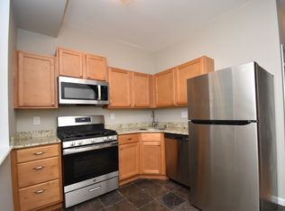 1822 S 8th St #F, Saint Louis, MO 63104