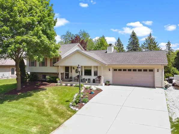 7239 Sherry LANE, Waterford, WI 53185