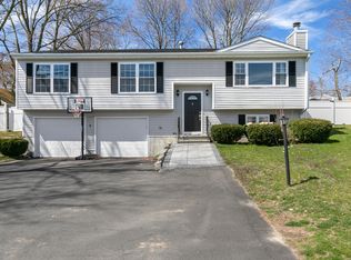 5175 Main St, Trumbull, CT 06611