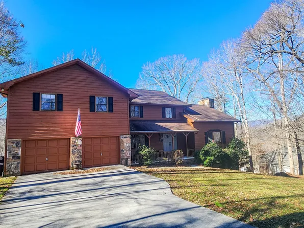 1338 N Shorewood Ln, Caryville, TN 37714