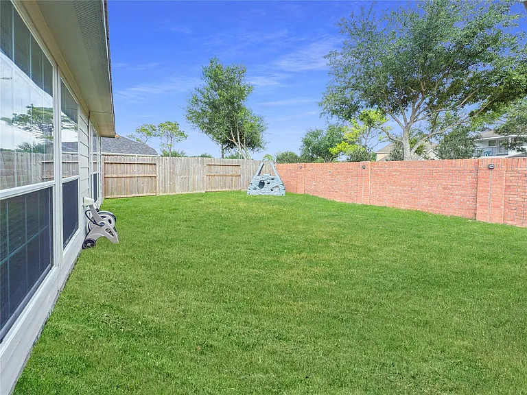 2516 Spring Landing Dr — Photo 27