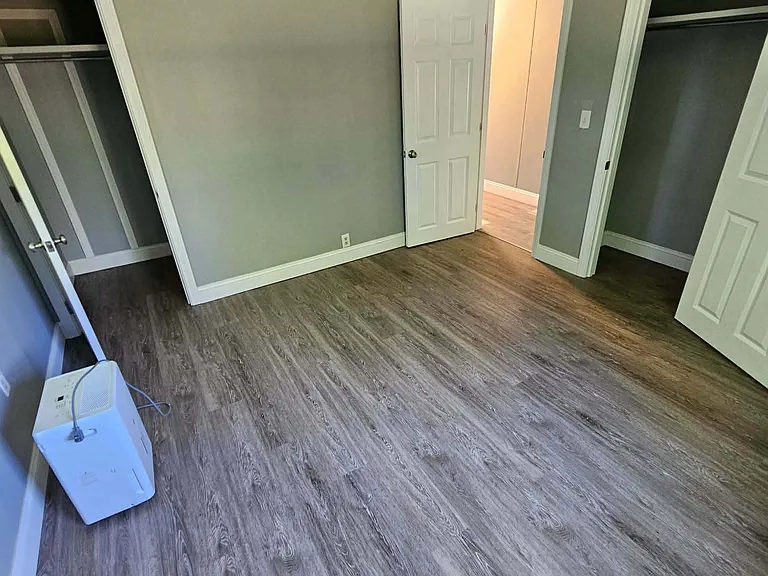 860 Forest Ave — Photo 6