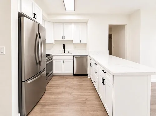 Floor plan 202-R