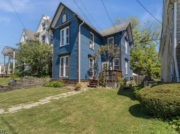 30 Broad St, Washington Boro, NJ 07882