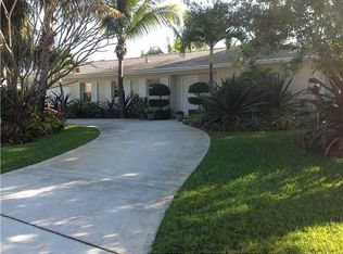 260 River Dr, Tequesta, FL 33469