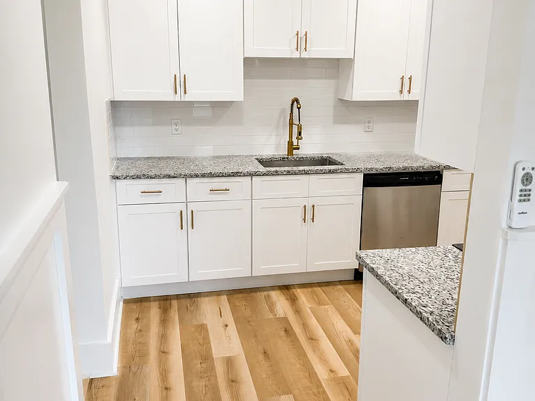 17 Cherry St #17 — Photo 7