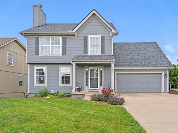 7322 N McKinley Ave, Kansas City, MO 64158