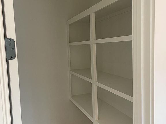 4th image of 126 Elyton Dr