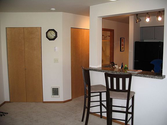 5th image of 1125 E Olive St APT 301