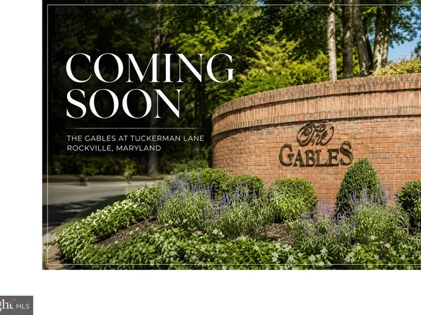 5812 Inman Park Cir APT 120, North Bethesda, MD 20852