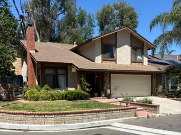 1063 Corbett Ln, Simi Valley, CA 93065
