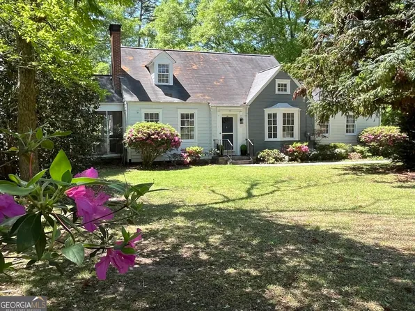 1217 Maple Dr, Griffin, GA 30224