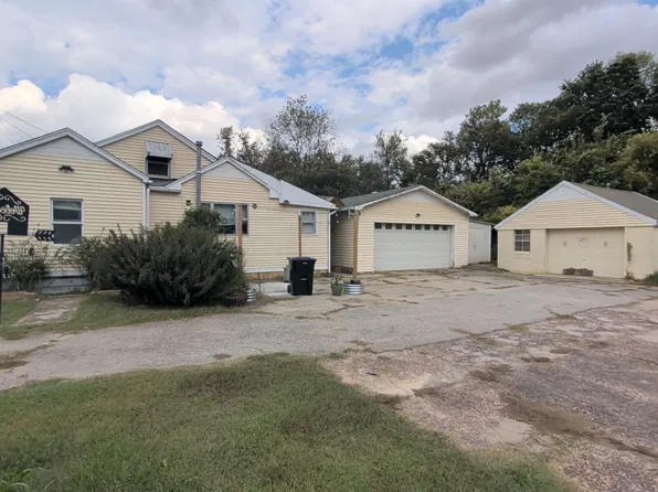619 N Main St, Dyer, TN 38330