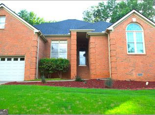 122 Carolinas Way, Fayetteville, GA