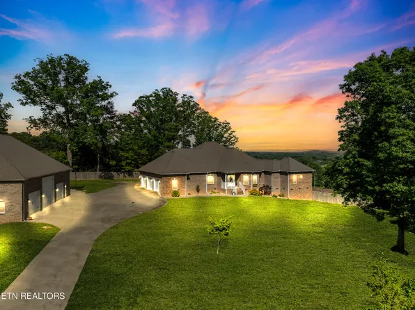 1228 Broaderick Blvd, Maryville, TN 37801