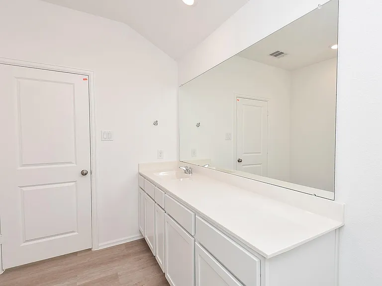 8426 Manta Ray Dr — Photo 21