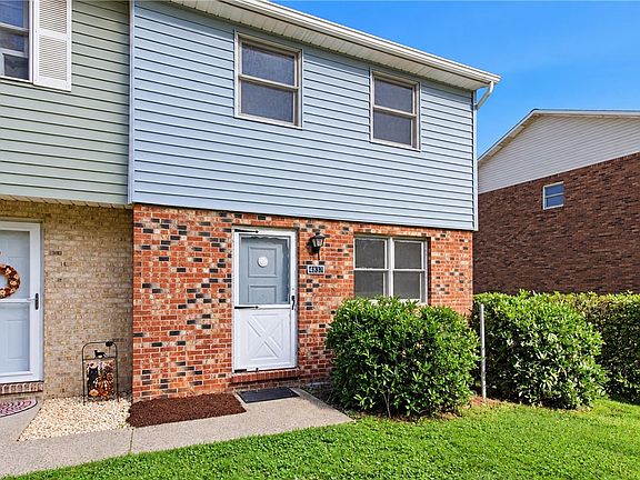 2nd image of 4837 Lucerne Rd
