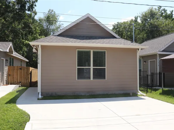 11416 Underwood St, Willis, TX 77318