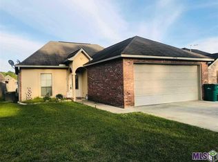 12736 Roe Dr, Walker, LA 70785