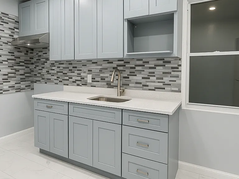 557 Van Nest Ave #2 — Photo 4
