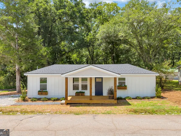 47 Durham St, Watkinsville, GA 30677
