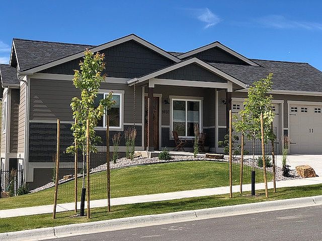 1st image of 6933 Shaver Dr