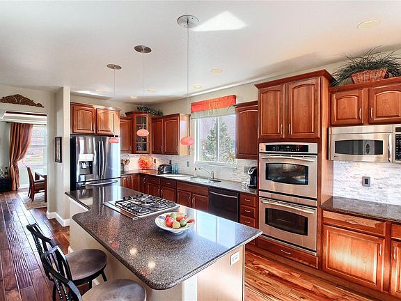 2nd image of 13402 Isabelle Way