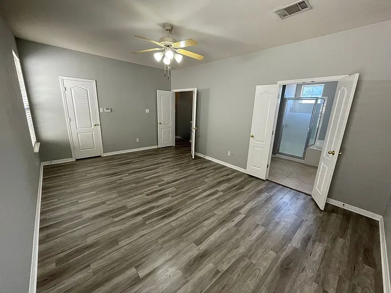 8518 Cahill Dr #49 — Photo 6
