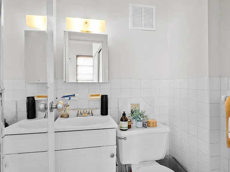 41 W 85th St #4-A — Photo 9