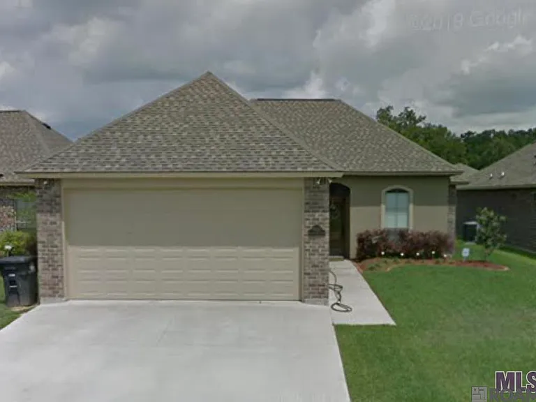 17025 Glenwood Springs Dr — Photo 1