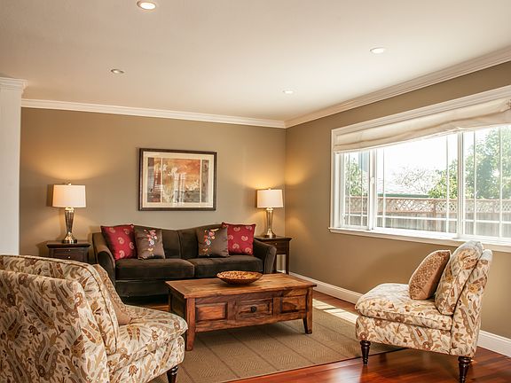 5th image of 7765 Hansom Dr