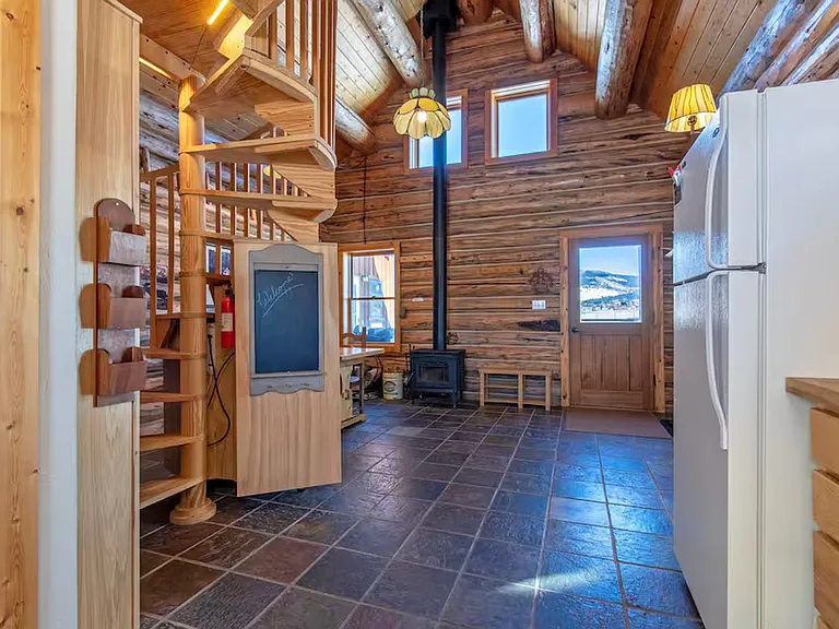 5077 Pine Dr — Photo 13