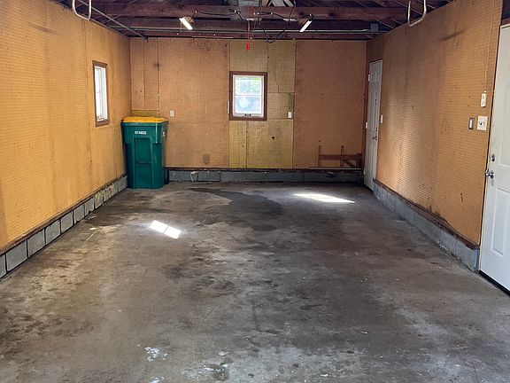 3rd image of 7308 Marshall St