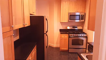 Rented by Realty Queens LLC