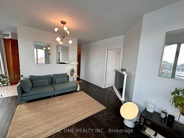 60 Byng Ave #910 — Photo 7