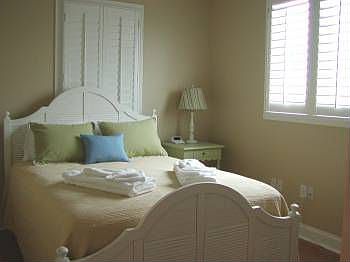 4th image of 212 W Arctic Ave #301