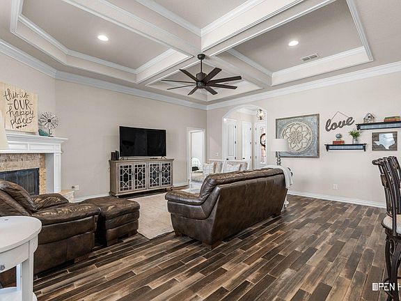 5th image of 4813 Silvercrest Dr